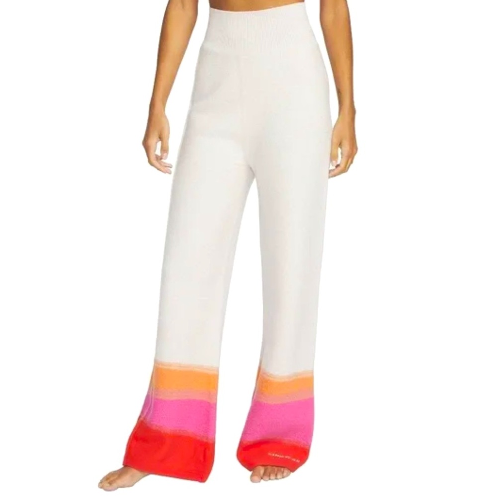 NWT Nike Yoga Therma-Fit Wool Pants - Size Medium. Never been worn.